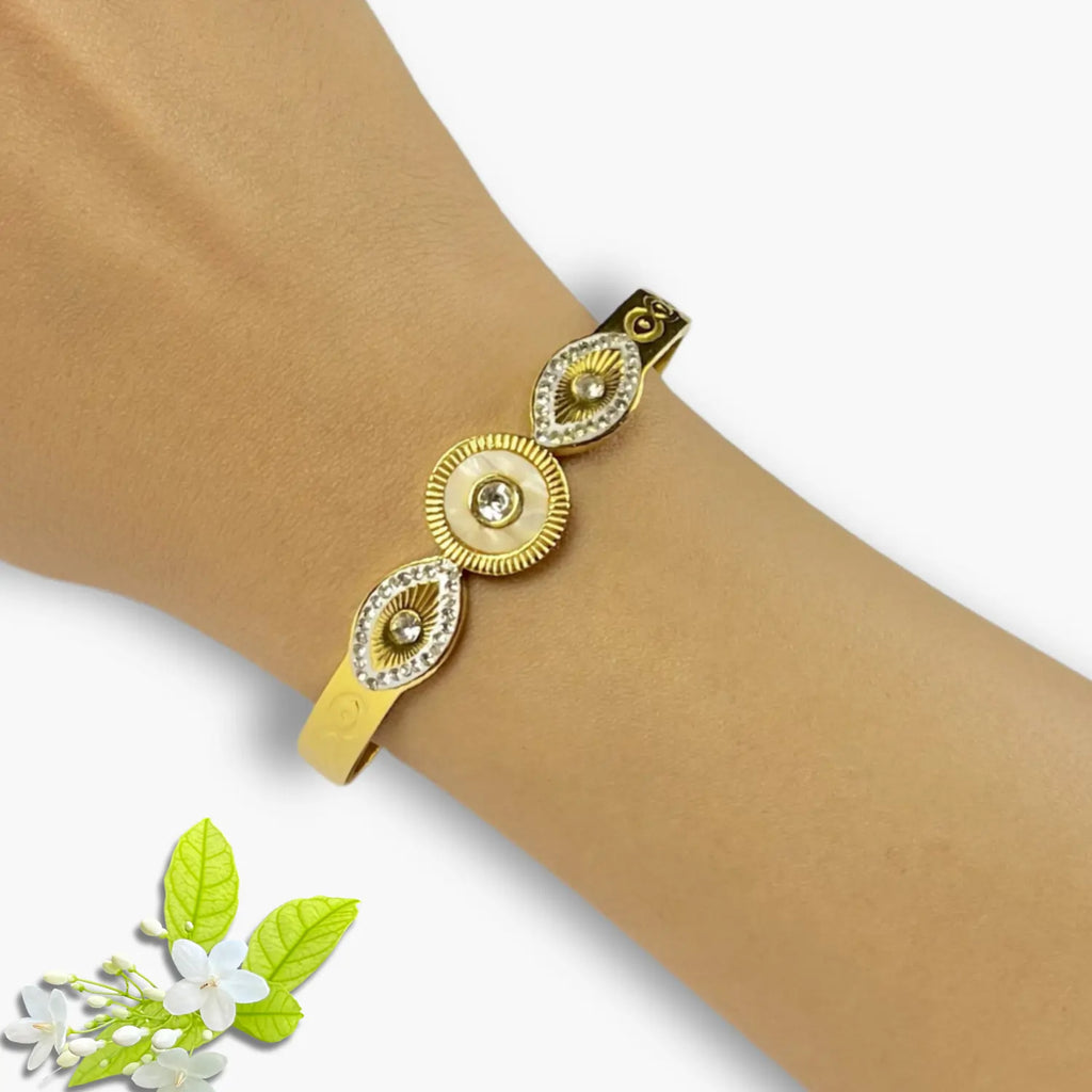 Radiant Cuff Bracelet-04-15