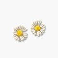White daisy flower stud earrings – front view
